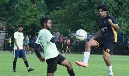 Lucknow Football League : चौक स्टेडियम में 90 मिनट का रोमांच, अलीगंज स्पोर्टिंग और RBI क्लब ने मारी बाजी