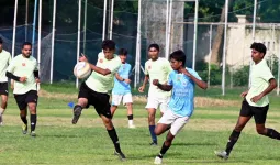 Lucknow Football League:  फुटबॉल लीग में यूपी पुलिस का जलवा, मुस्तफा के दो गोल से 3-0 की जीत; पहला मुकाबला ड्रॉ