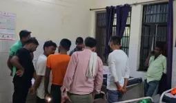 श्रावस्ती में बड़ा हादसा,  सड़क किनारे ट्रक में टकराई बाइक, युवक ने अस्पताल में तोड़ा दम 