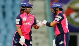 UP T20 League: बारिश ने बदला मैच, आखिरी ओवर में पलटा खेल! गोरखपुर लायंस ने लखनऊ फाल्कन्स को 4 विकेट से हराया