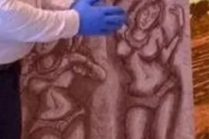 जलियांवाला बाग की गैलरी से महिलाओं की अर्धनग्न तस्वीर हटाई गई