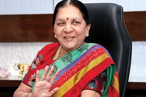 संस्कृत संस्कार और मानव मूल्यों की जननी: आनंदीबेन