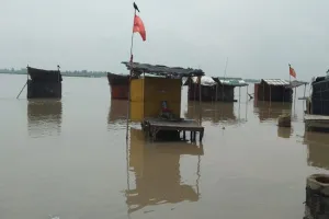 अमरोहा: पहाड़ी और मैदानी इलाकों में बारिश, तिगरी में गंगा उफान पर