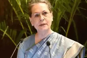कांग्रेस अधिवेशन तक सोनिया बनी रहेंगी अंतरिम अध्यक्ष