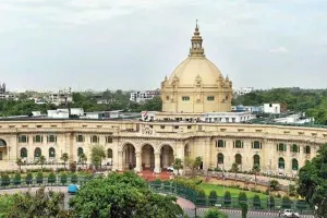 उप्र विधानसभा का मानसून सत्र शुरू होने से पहले 20 कर्मचारी कोरोनो पॉजिटिव