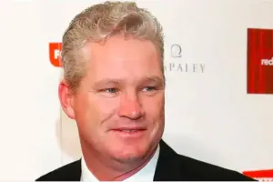 ऑस्ट्रेलिया के पूर्व क्रिकेटर डीन जोंस का दिल का दौरा पड़ने से निधन