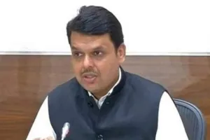 फडणवीस का उद्धव पर बड़ा हमला, कहा- दाऊद का घर क्यों नहीं तोड़ा