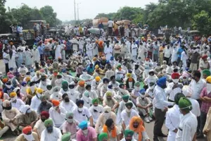 किसान संगठनों ने शुक्रवार को बंद के समर्थन का किया एलान