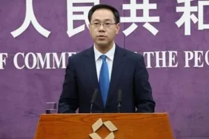 एप्स बैन करने पर तिलमिलाया चीन, बताया पक्षपातपूर्ण कदम