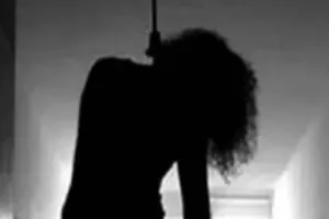 बरेली: बेवफा निकला प्रेमी, किशोरी ने दी जान