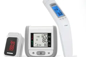 बरेली: ‘कोविड रोगियों को इन्फ्रारेड थर्मामीटर व पल्स ऑक्सीमीटर की रीडिंग पढ़ना सिखाएं’