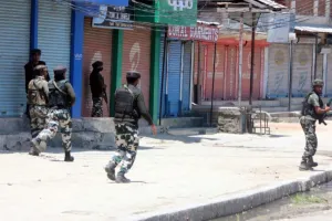 कश्मीर में जैश-ए-मोहम्मद के तीन ठिकानों का भंडाफोड़