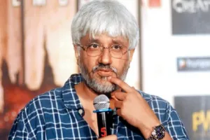 विक्रम भट्ट ने कहा, आलिया-रणबीर को दर्शकों ने बनाया स्टार