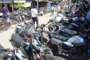 बरेली: सड़कों से कम होगा वाहनों का बोझ, बनेंगी छोटी-छोटी पार्किंग