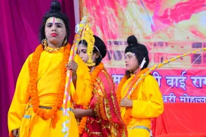 बरेली: श्रीराम की आज्ञा पाकर लक्ष्मण ने किया राक्षसों का वध