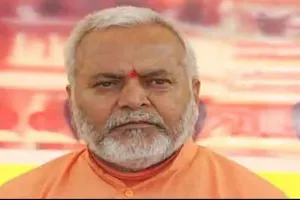 उप्र: लॉ छात्रा ने चिन्मयानंद पर लगाए आरोप लिए वापस