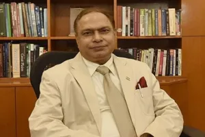 राष्ट्रपति ने दिल्ली विश्वविद्यालय के कुलपति को किया निलंबित