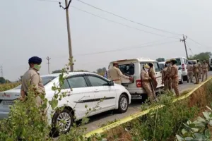 हाथरस केस: पीड़िता के पिता-भाइयों से CBI ने की 6 घंटे पूछताछ, जिला अस्पताल भी पहुंची टीम