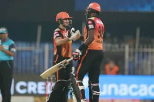 आईपीएल-13: सनराइजर्स की बैंगलोर पर आसान जीत