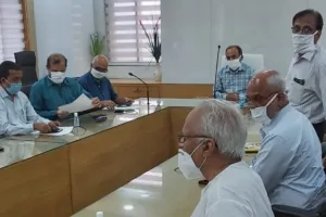 निजीकरण पर ऊर्जा प्रबंधन की हठवादिता के चलते वार्ता बेनतीजाः बिजलीकर्मी