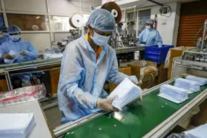 मास्क और पीपीई किट की निर्यात खुला