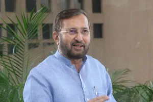 कृषि कानून: जावड़ेकर ने कहा, विपक्ष बिचौलियों के दलाल की तरह काम कर रहा