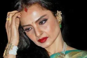 ‍Birthday Special: 66 साल की हुईं रेखा, जानिए एक्ट्रेस से जुड़े कुछ अनसुने किस्से