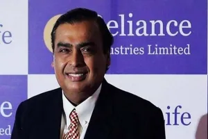 अंबानी परिवार ने देवस्थानम बोर्ड को दान किए पांच करोड़ रुपये