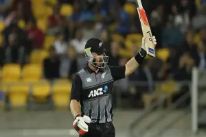 KKR ने चोटिल अली खान की जगह सीफर्ट को टीम में शामिल किया