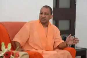 अयोध्या में ‘सितारों की रामलीला’ देखने जाएंगे सीएम योगी