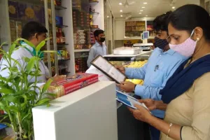 बरेली: 12 क्विंटल मिलावटी मिल्क केक पकड़ा