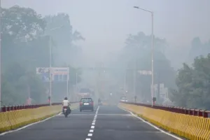 बरेली: आसमान में छाई धुंध, 475 पीएम पर पहुंचा वायु प्रदूषण