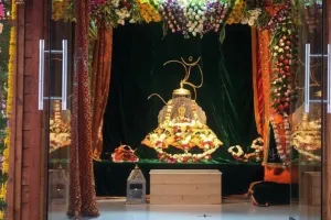 अयोध्या: राम नगरी के अन्य मठ मंदिरों की तरह ही राम जन्मभूमि पर हो दर्शन पूजन की व्यवस्था