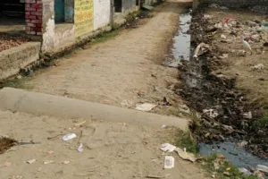 बरेली: सफाई व्यवस्था ठप, सफाईकर्मी कर रहे चालक और अर्दली का काम