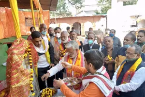 लखनऊ: गोपाष्टमी के अवसर पर गौ पूजन