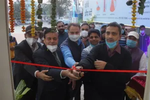 बरेली: रोहिलखंड एनर्जी प्वाइंट का डा. केशव और अनुपम हरि ने किया उद्घाटन