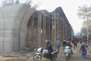 चौपुला चौराहा: परेशानियों का एक महीना खत्म, डेढ़ माह और होगी दिक्कत