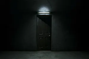 10 साल से कमरे में बंद थे तीन भाई-बहन, वजह जानकर चौंक जाएंगे आप