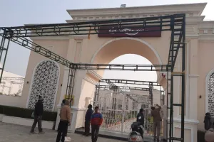 बरेली: बिना मानचित्र पास कराये बनाए गए दो बरात घर सील