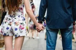 लड़कियों की पहली पसंद होते हैं इस तरह के लड़के, क्या आप में हैं ये खूबियां