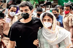 रिया चक्रवर्ती के भाई शौविक को मिली जमानत, ड्रग्स मामले में एनसीबी ने किया था गिरफ्तार