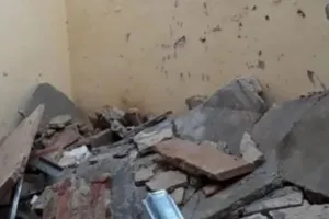 दिल्ली में फैक्ट्री की छत ढहने से चार मजदूरों की मौत, दो घायल