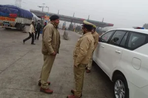 बरेली: किसान आंदोलन उग्र हुआ तो सभी टोल प्लाजा पर पुलिस तैनात