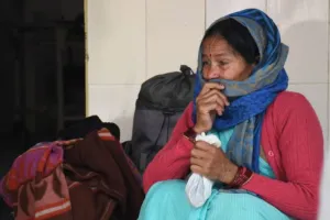 बरेली: एक घंटा करते रहे एंबुलेंस का इंतजार, लेखपाल की हो गई मौत