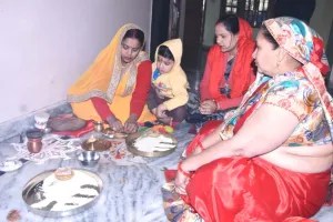 बरेली: श्रद्धापूर्वक तिलकुटा के साथ मनाया गया सकट पर्व