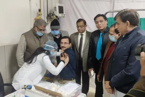 बरेली: कोरोना को हराने का संकल्प लेकर लगवाई वैक्सीन