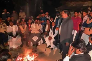 बाराबंकी: चौपाल कार्यक्रम में पूर्व मंत्री ने कहा- भाजपा सरकार में किसान सबसे ज्यादा परेशान