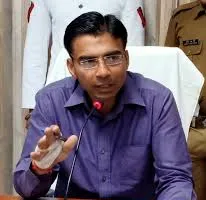 हल्द्वानी: डीएम ने सिंचाई व पेयजल विभाग को दिए एस्टीमेट बनाने के निर्देश, नाबार्ड मद से किया जाएगा मरम्मत