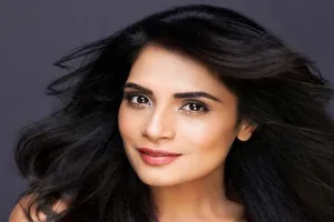 ऋचा चड्ढा का बड़ा खुलासा, कहा- ‘बाहरी होने की वजह से आखिरी वक्त पर फिल्मों में कर दिया जाता है रिप्लेस’