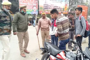 बरेली: फरीदपुर में आई शोहदों की शामत, 15 दबोचे